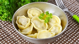 Диетическая карточка «Диетические пельмени» участников 3-го сезона специального проекта «Я худею!» телеканала НТВ Маленькая фотография блюда по рецепту «Диетические пельмени»